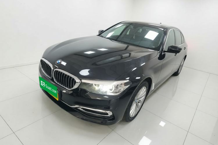 Used BMW 5 Series 2018 525Li Luxury Package Guazi used car, China used car export, Used car for sale, Used cars, Cheapest cars for sale