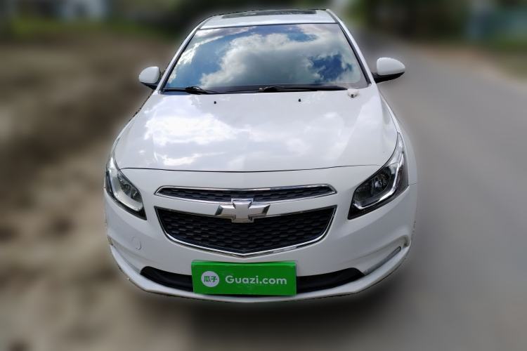 Used Chevrolet Cruze 2015 1.5L Classic SE MT Front