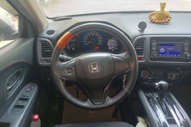 Used Honda Vezel 2015 1.5L CVT two-wheel drive Comfort trim
