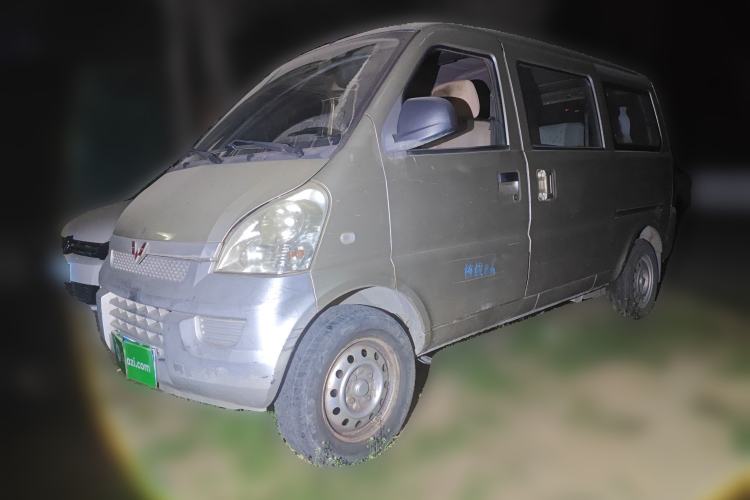 Used Wuling Rongguang 2011 1.2L Base Version