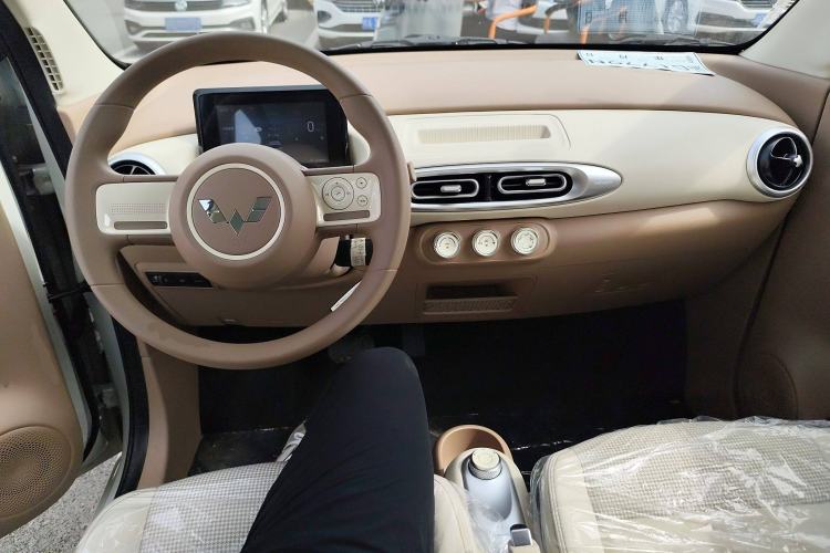 Used Wuling Hongguang MINIEV 2025 Four-Door Version Advanced Edition