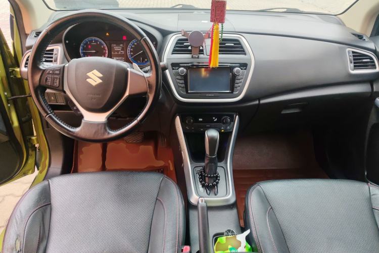 Used Suzuki S-Cross 2014 1.6L CVT Two-Wheel Drive Elite Version