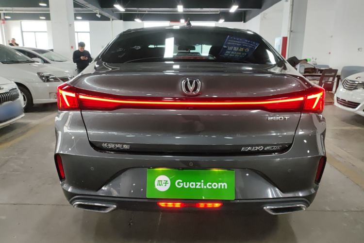 Used CHANGAN Eado 2023 Changan Edition PLUS Blue Whale NE 1.4T GDI DCT Prestige Version
