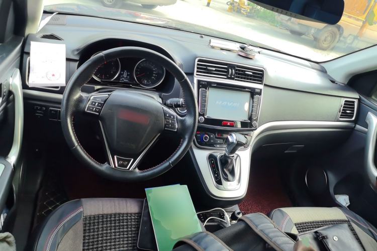 Used Haval H6 2015 Sport Edition 1.5T Automatic Two-Wheel Drive Luxury Model
