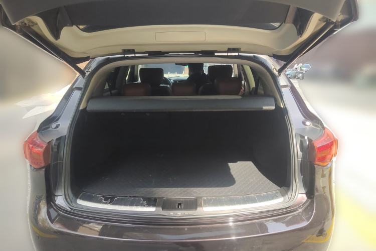 Used Infiniti FX 2011 FX35 Supreme Edition
