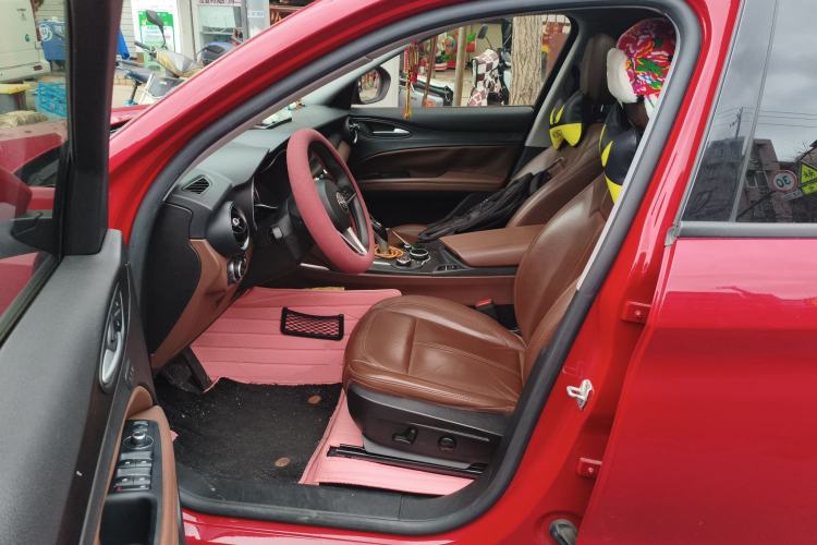 Used Alfa Romeo Stelvio 2017 2.0T 200HP Elite Edition
