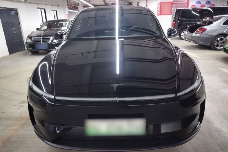 Used Tesla Model Y L 2025 Model Long-Range All-Wheel-Drive Version