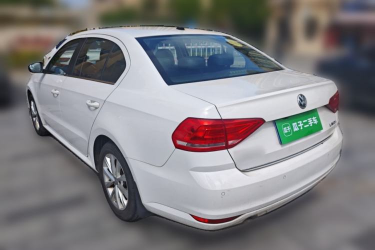 Used Volkswagen Lavida 2015 1.6L Manual Comfort Edition