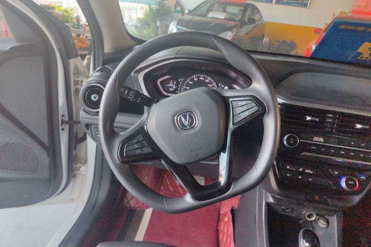 Used CHANGAN Alsvin 2019 1.5L DCT Comfort Model China VI Standard Steering Wheel