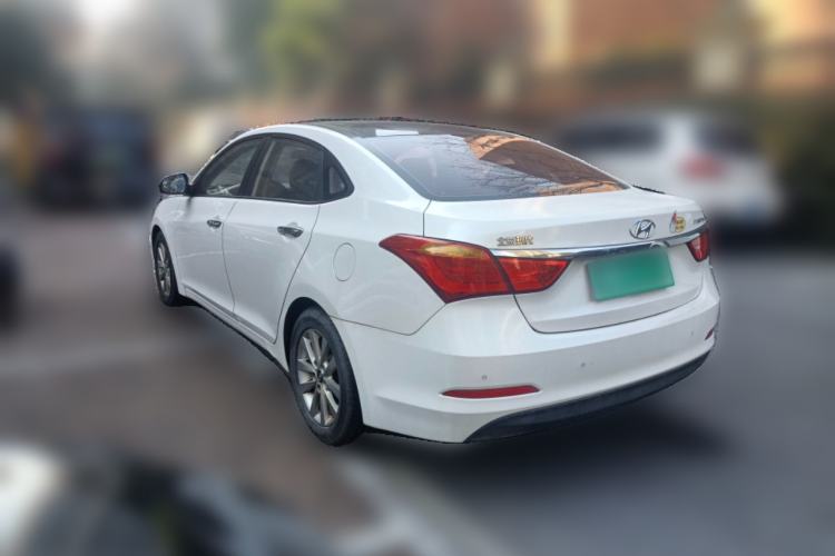 Used Hyundai Mistra 2014 1.8L Automatic Smart GLS
