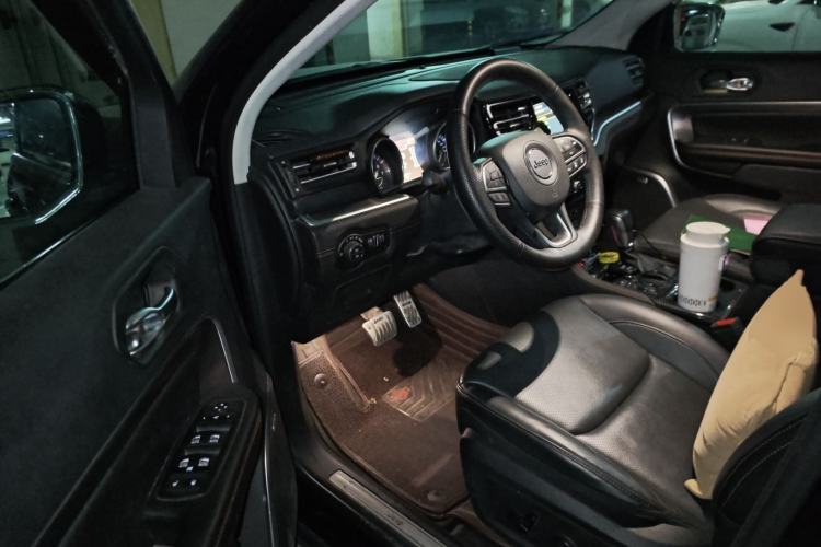 Used Jeep Grand Commander 2018 2.0T Four-Wheel Drive Smart Enjoyment Version China VI