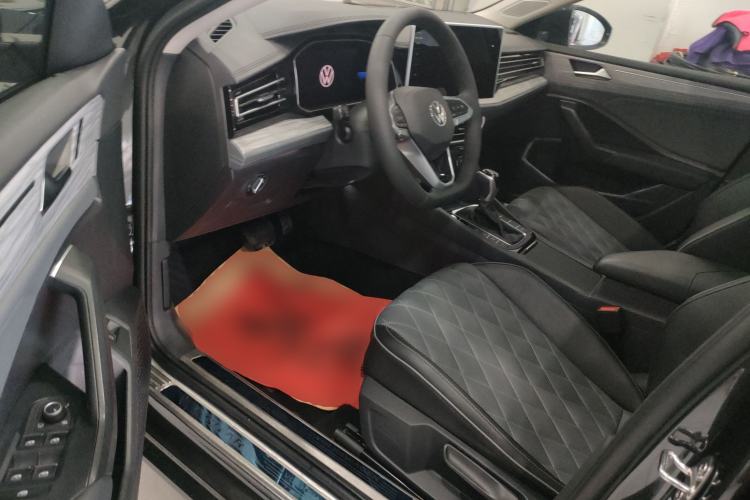 Used Volkswagen Sagitar 2023 300TSI DSG Excellence Edition
