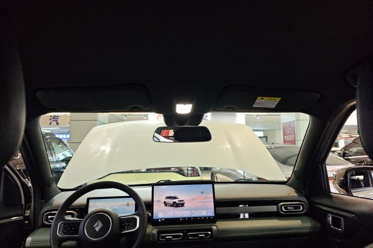 Used Baojun Spark EUV 2026 301km Flagship Edition Headliner