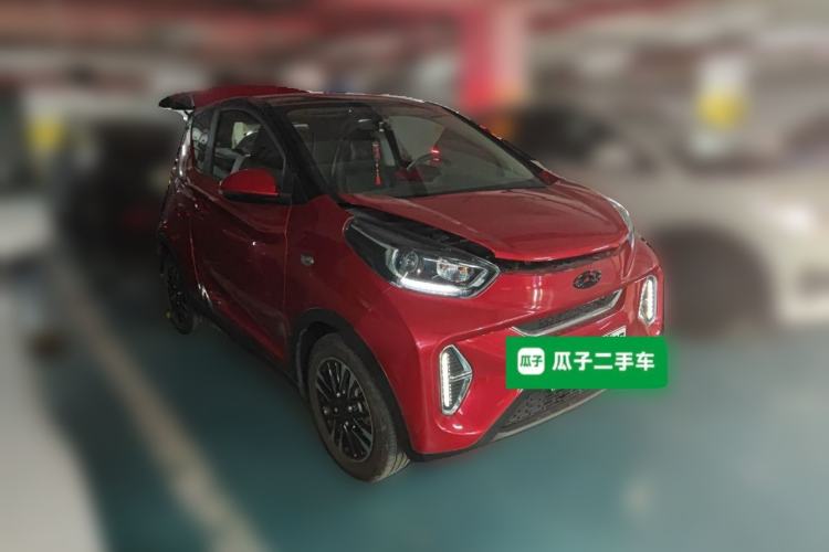Used Chery QQ Little Ant 2022 Revised Version Sweet Pink Edition Half-Sugar Version Lithium Iron Phosphate 30.7 kWh 30 kW 301 km Front Right 45 Deg