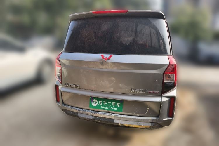 Used Wuling Hongguang PLUS 2019 1.5T Manual Comfort Version 7 Seats
