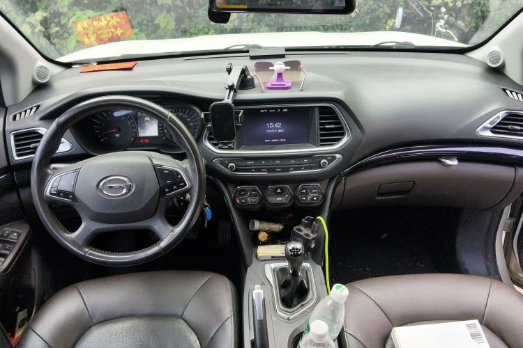 Used GAC Trumpchi GS4 2017 235T Manual Two-Wheel Drive Luxury Edition
