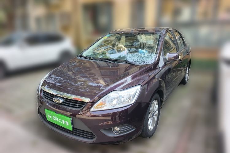 Used Ford Focus 2012 Sedan Classic 1.8L Automatic Fashion Edition