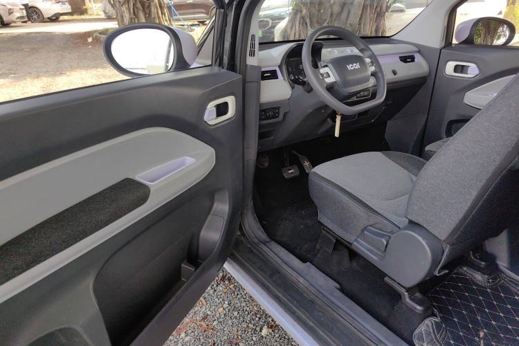 Used Chery QQ Ice Cream 2022 120km Conical Shape Lithium Iron Phosphate
