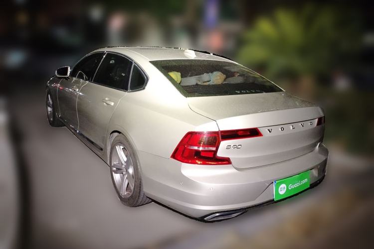 Used Volvo S90 2018 T4 Zhiyuan Edition Rear Left 45 Deg