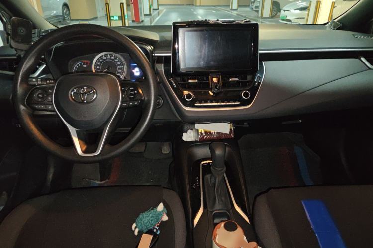 Used Toyota Levin 2019 185T CVT Luxury Edition China VI Standard Center Console