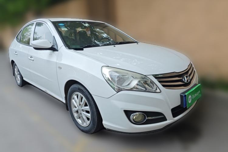 Used Hyundai Celesta 2016 1.6L Manual Joy Edition Front Right 45 Deg