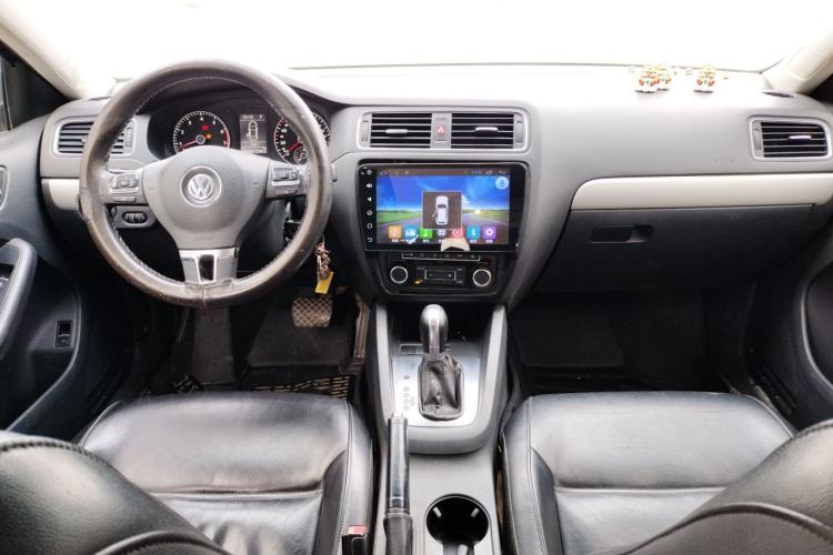 Used Volkswagen Sagitar 2012 1.4TSI Automatic Luxury Edition