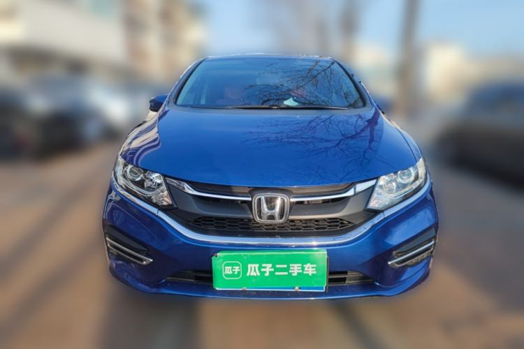 Used Honda Jade 2017 1.8L automatic Comfort version 5 seats
