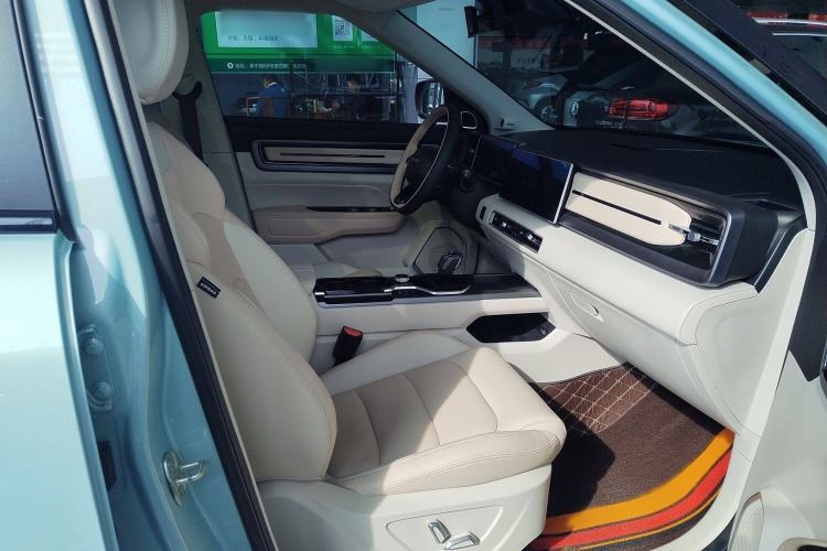 Used Geely Auto icon 2023 1.5TD Chocolate Luxe Edition