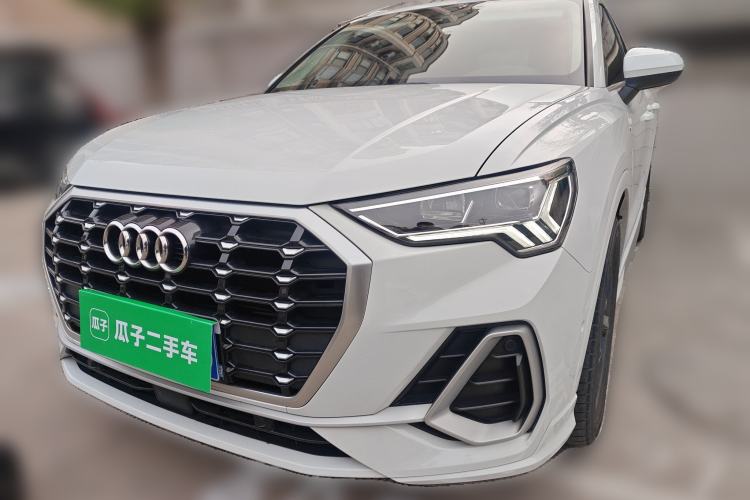 Used Audi Q3 2022 35 TFSI Fashion Dynamic Model