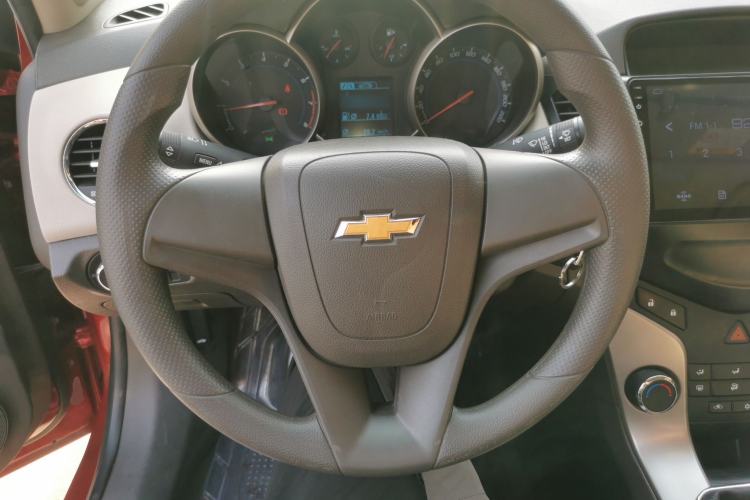 Used Chevrolet Cruze 2015 1.5L Classic SL MT