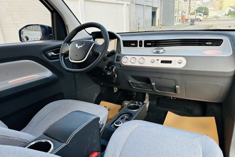 Used Wuling Hongguang MINIEV 2021 Macaron Fashion Edition Lithium-Ion Battery