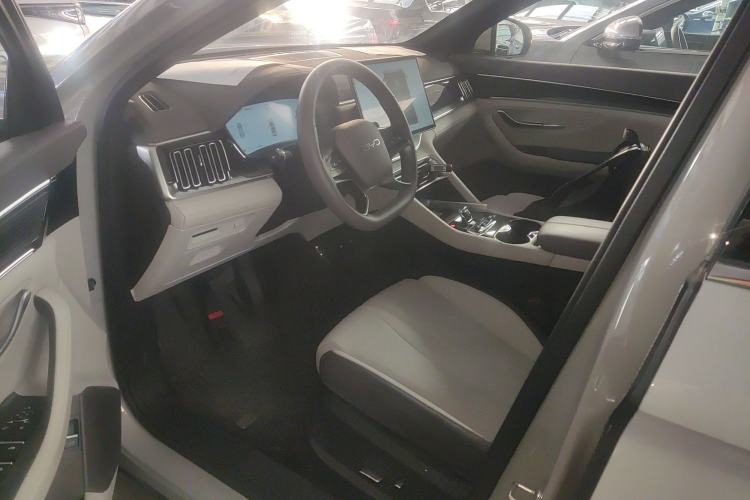 Used BYD Song PLUS New Energy 2025 EV 520km Premium Version