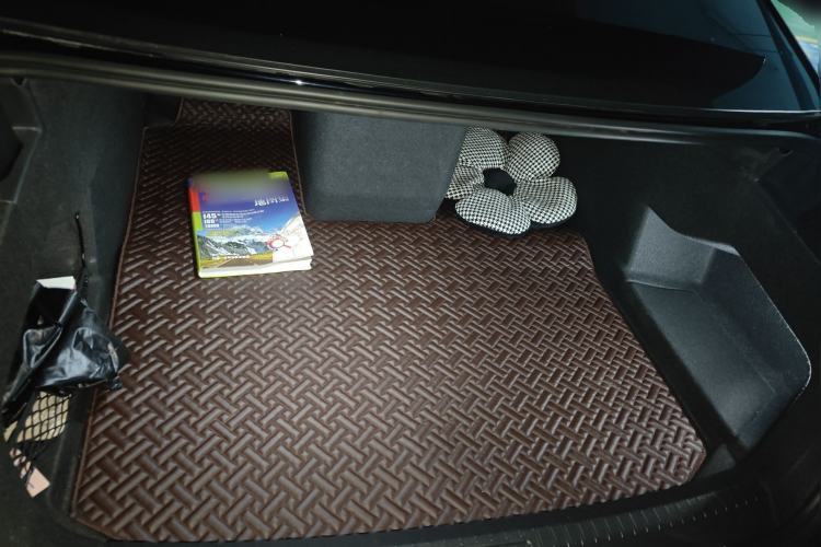 Used Volkswagen Phideon 2019 380TSI Two-Wheel Drive Flagship Version China VI Standard
