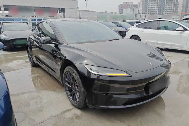 Used Tesla Model 3 2023 Rear-Wheel-Drive Version
