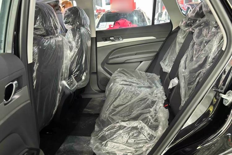 Used Ford Equator Sport 2025 EcoBoost 170 Premier Edition Interior 4