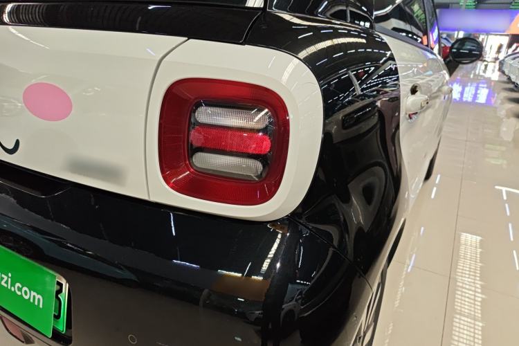 Used ORA Black Cat 2021 351 km Luxury Version
