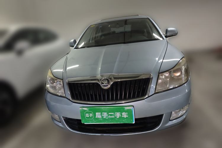 Used Skoda Octavia 2013 1.6L Fifth Anniversary Limited Edition
