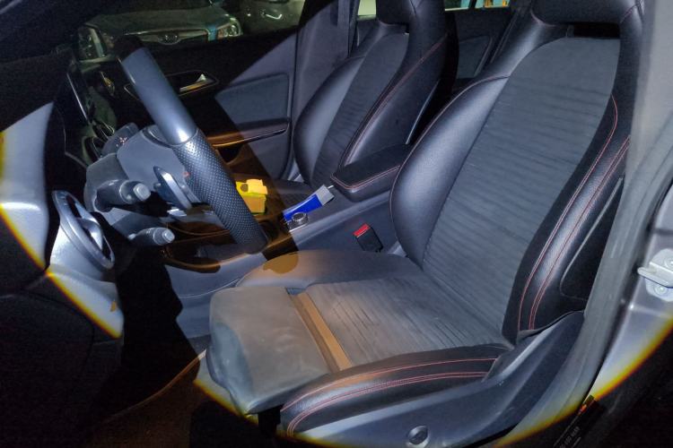 Used Mercedes-Benz CLA 2015 CLA 220 4MATIC
