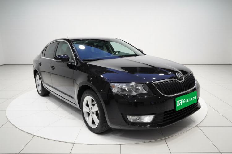 Used Skoda Octavia 2015 1.6L Automatic Yijie Edition
