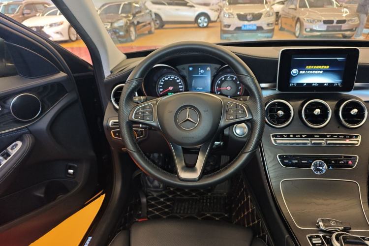 Used Mercedes-Benz C-Class 2015 C 200 L Sport Edition
