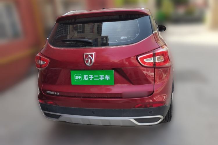 Used Baojun 510 2017 1.5L Manual Fashion Model
