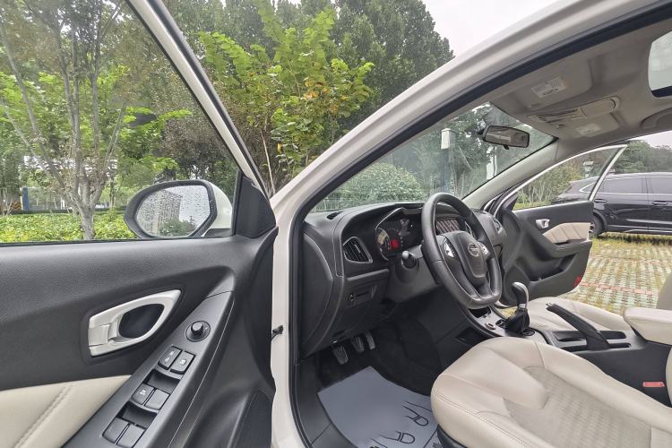 Used GAC Trumpchi GA3S Vision 2014 1.6L Manual Luxury ESP Version