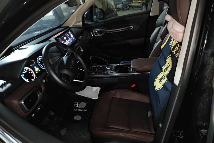 Used Geely Auto Haoyue 2022 1.8TD DCT Luxury 7-Seater Left Front Seat