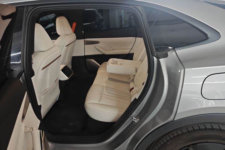 Used ONVO L60 2024 60 kWh Rear-Drive Version
