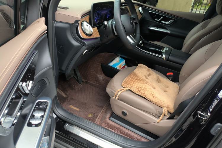 Used Mercedes-Benz EQE SUV 2024 500 4MATIC Pioneer Edition