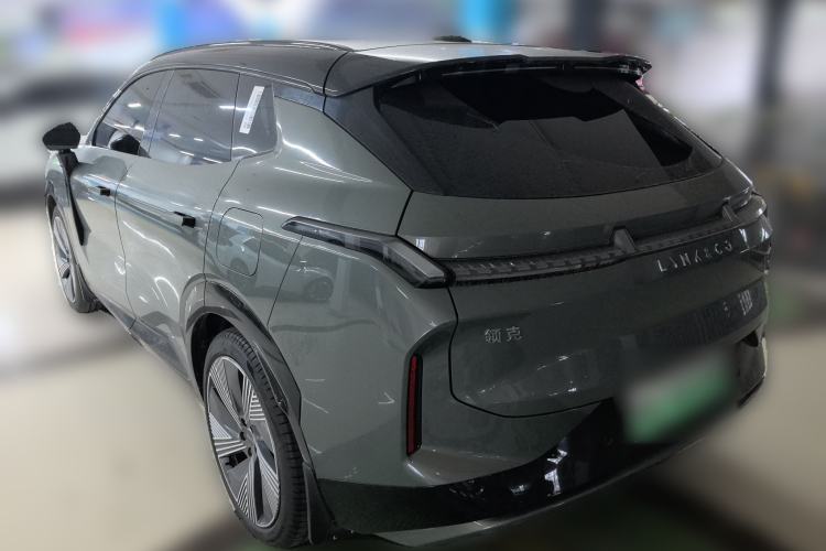 Used Lynk & Co 08 EM-P 2023 245km Ultra-Long Range Halo Rear Left 45 Deg