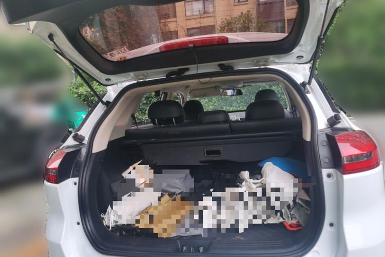 Used Geely Auto Emgrand X7 Sport 2016 1.8TD Automatic Smart Connectivity Version Trunk