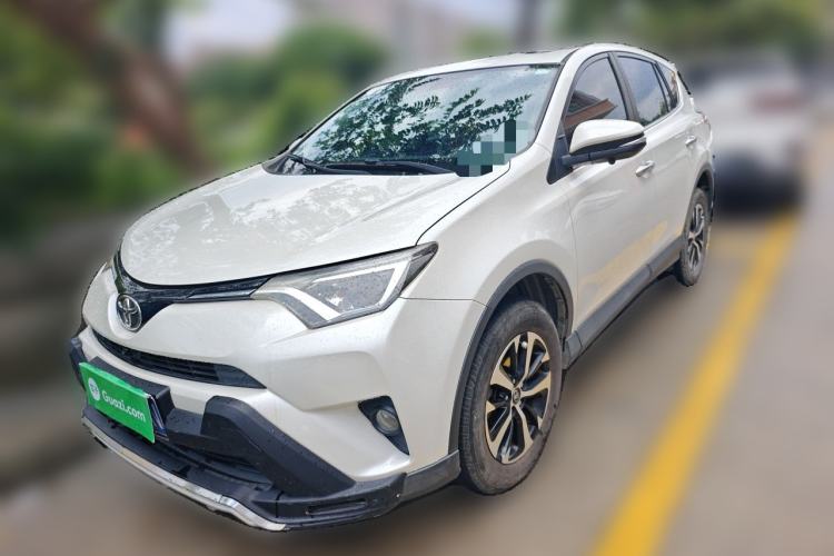 Used Toyota RAV4 2016 2.0L CVT Two-Wheel Drive Fashion Edition China V Standard