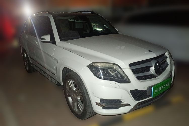 Used Mercedes-Benz GLK-Class 2013 GLK 300 4MATIC Dynamic Sunroof Model