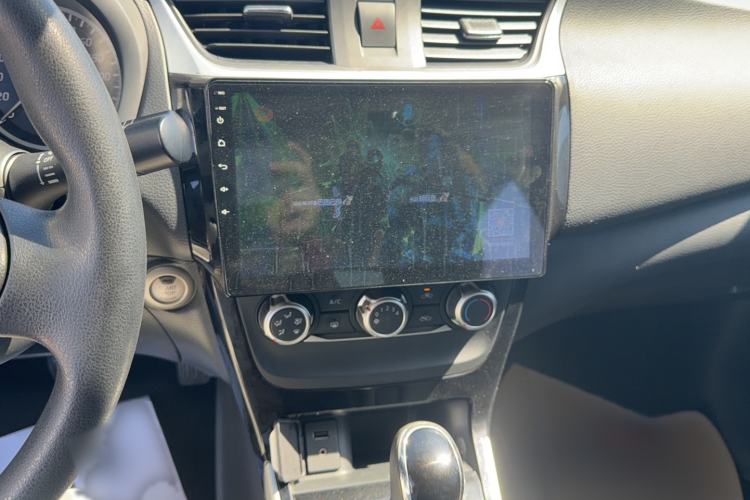 Used Nissan Sylphy 2016 1.6XV CVT Smart Enjoyment Version Audio And AC Panel